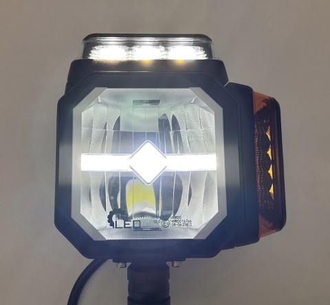 2x Reflektor LED drogowe mijania kierunki pozycja PM grzany klosz 12v 24v