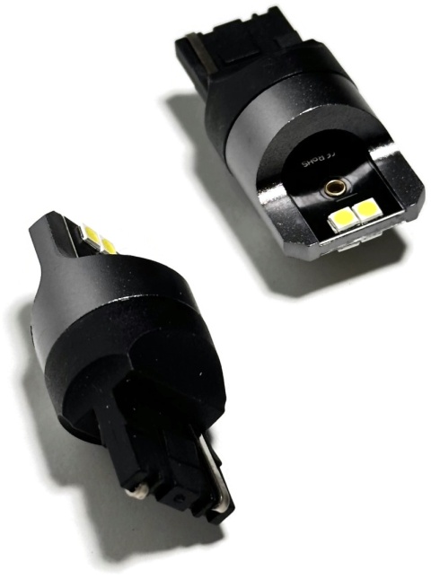 2x Żarówka samochodowa LED W21W T20 7440 BIAŁA CanBus PRO DRL 4 SMD 12V 24V