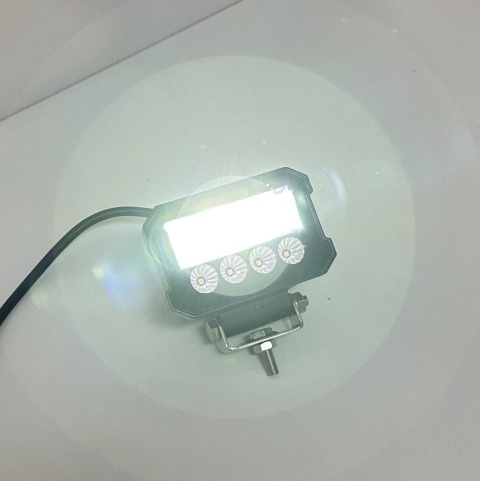 2x Lampa dalekosiężna LED reflektor drogowy stroboskop homologacja 12V 24V