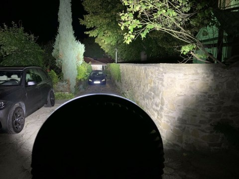 2x Reflektor drogowy LED lampa dalekosiężna okrągła cree BAT 12v 24v