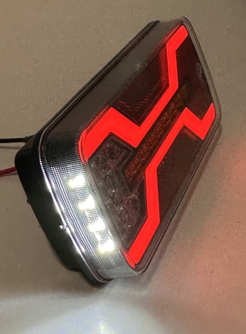 Zestaw 2x lampa tył zespolona LED X Spider bajonet 22x10cm canbus 12-24v