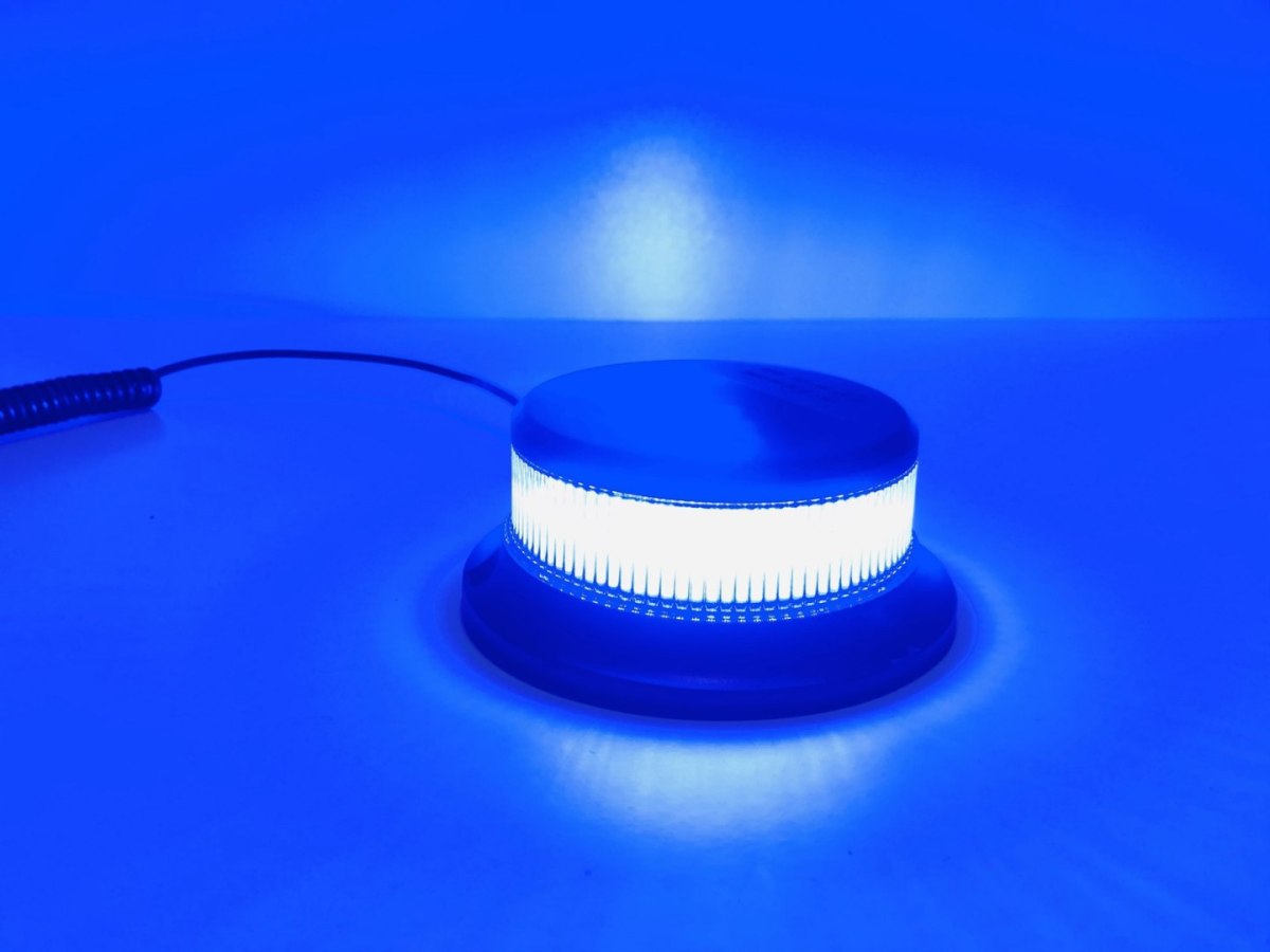 Kogut LED PICO – niebieska lampa ostrzegawcza dla służb uprzywilejowanych