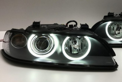 Lampy BMW E39 2000-2004 z soczewkami bixenon i ringami CCFL